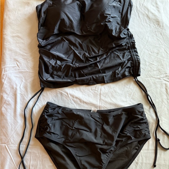 Black Ruched Tankini Set XL - Picture 1 of 2